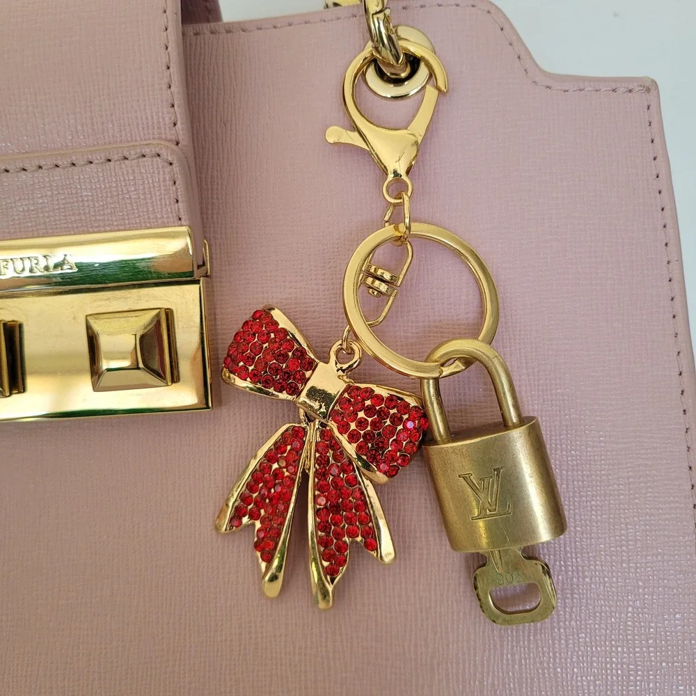 Louis Vuitton Padlock 308 Key Red Rhinestone Bow Bag Charm Keychain Gold Tone